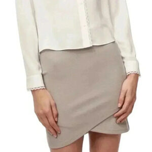 Aritzia Talula Primrose Faux Wrap Mini  Skirt Taupe Stretch Y2K 90s Women Small